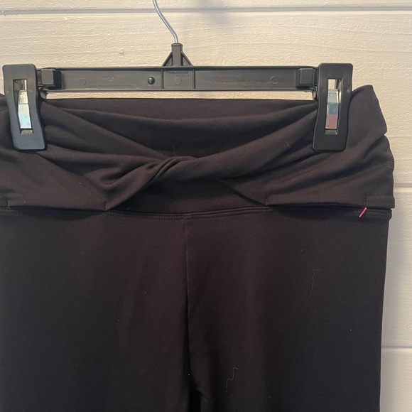 Black leggings with twisted waist by pink size small - Picture 2 of 6
